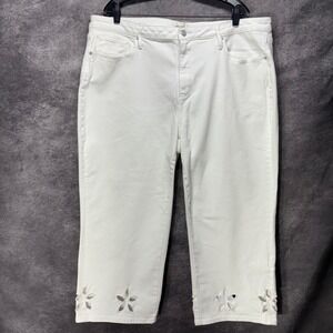 Driftwood Cropped Jeans Womens Size 22 Ivory Flower Cutout Capris Boho